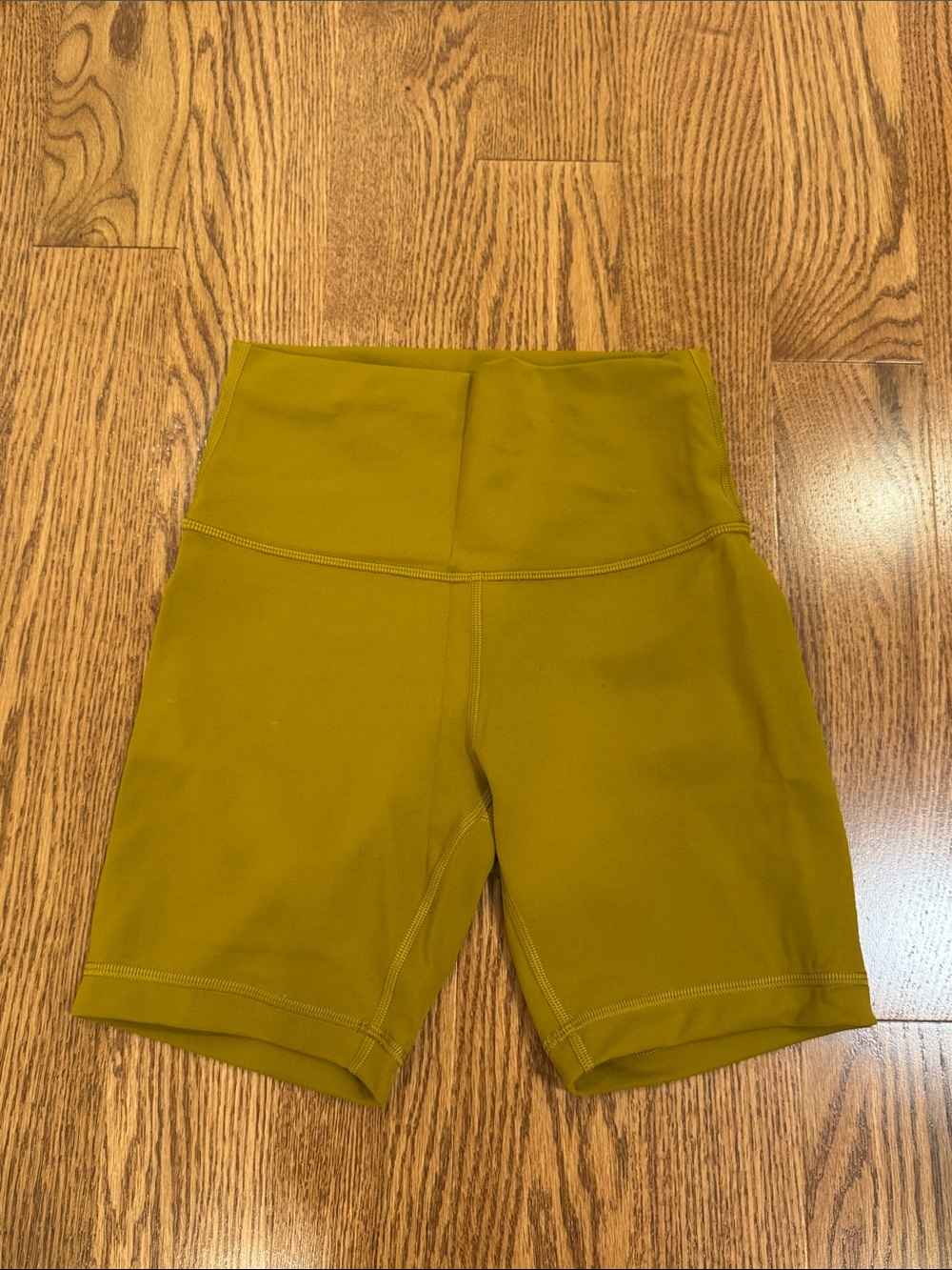 lululemon athletica High-Rise Bike Shorts in Olive Green